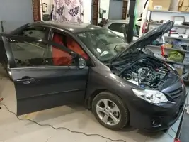 TOYOTA COROLLA 2013